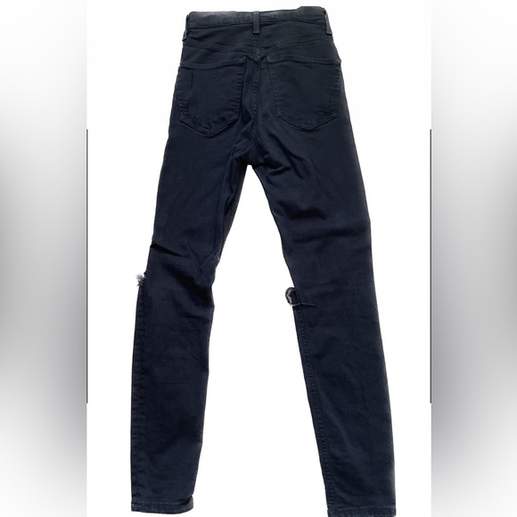 TOP SHOP - JAMIE - BLACK HIGH RISE SKINNY JEANS WITH KNEE RIPS - Picture 2 of 4
